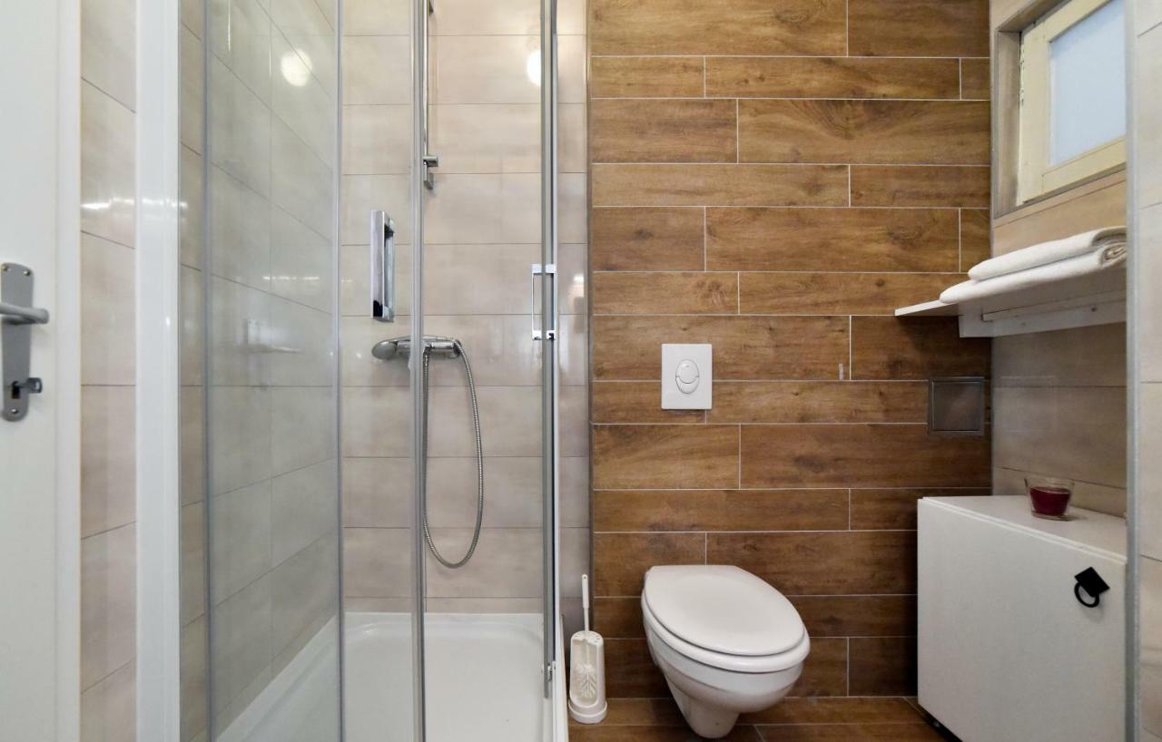 Ban Jelacic Apartment 萨格勒布 外观 照片
