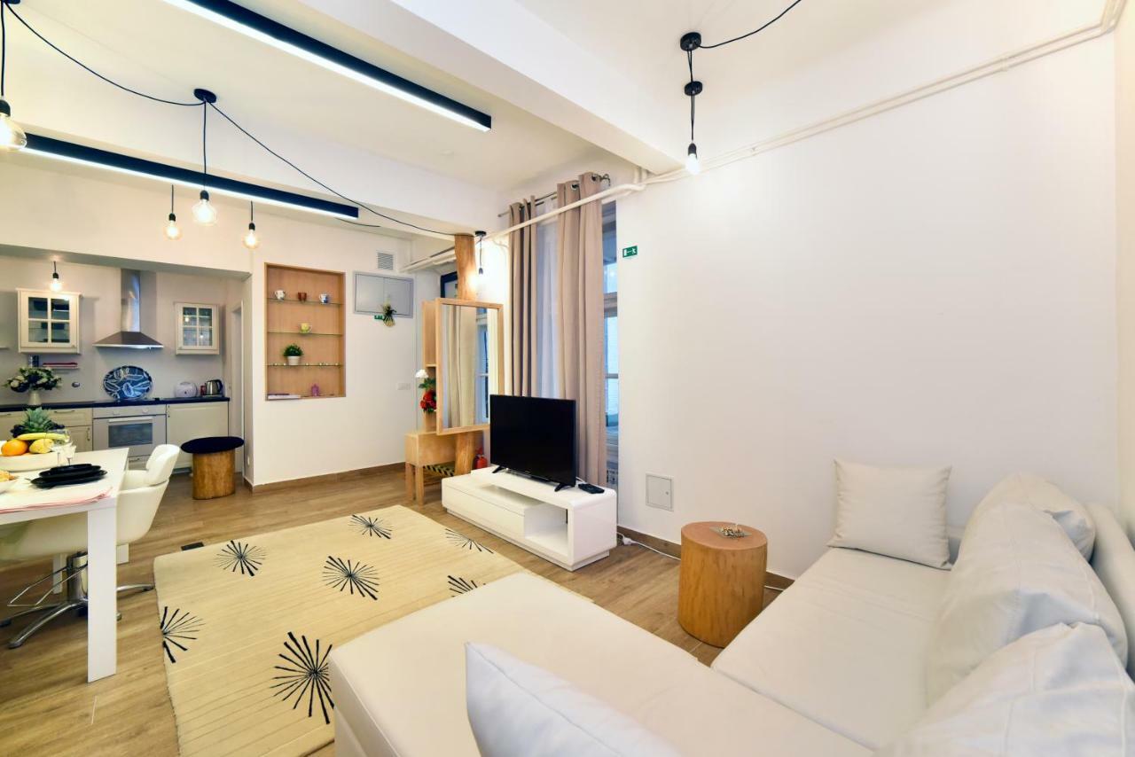 Ban Jelacic Apartment 萨格勒布 外观 照片